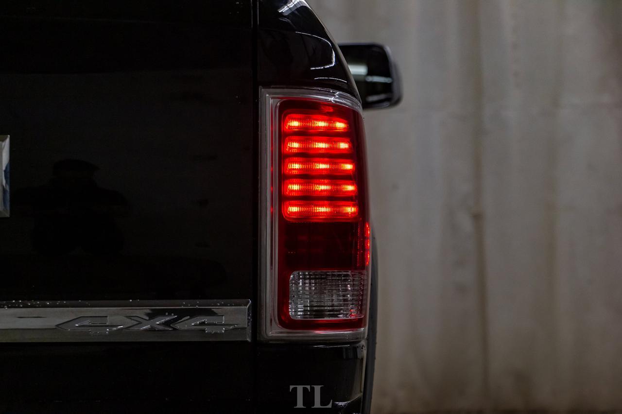 2016 Ram 3500 4x4 Crew Cab Limited Diesel Leather Roof Nav Red Deer AB