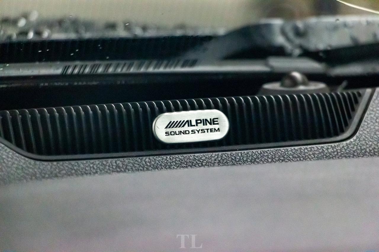 2016 Ram 3500 4x4 Crew Cab Limited Diesel Leather Roof Nav Red Deer AB