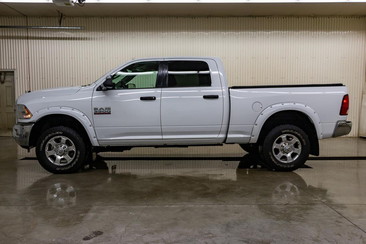 2016 Ram 3500 4x4 Crew Cab SLT Diesel AISIN Nav Red Deer AB