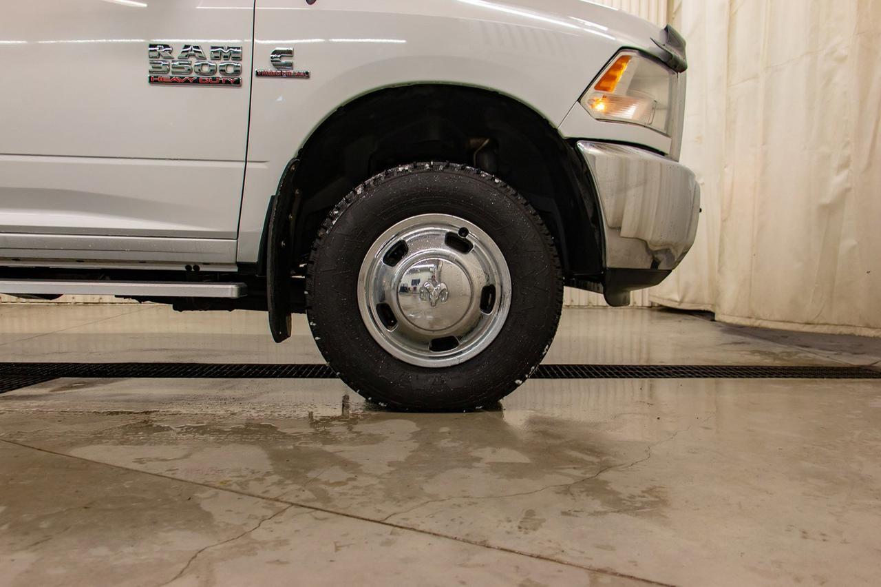 2016 Ram 3500 4x4 Crew Cab SLT Diesel Dually Red Deer AB