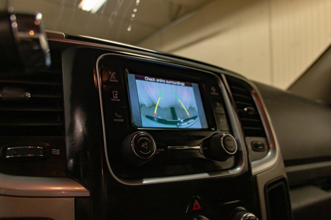 2016 Ram 3500 4x4 Crew Cab SLT Diesel Dually Red Deer AB