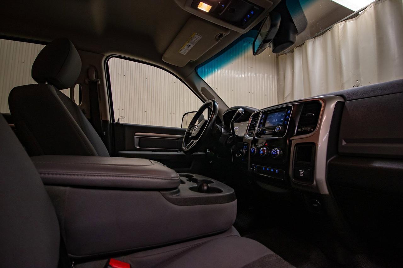 2016 Ram 3500 4x4 Crew Cab SLT Diesel Dually Red Deer AB