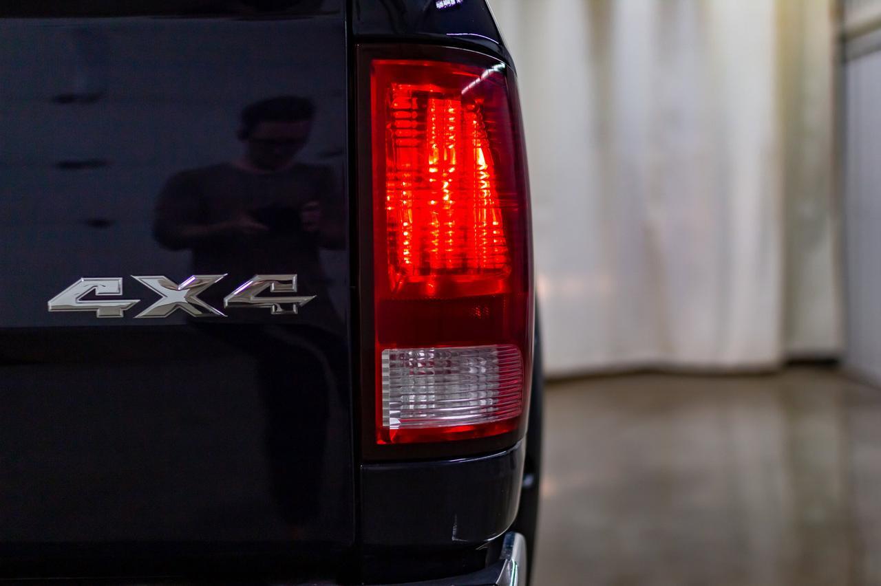 2016 Ram 3500 4x4 Crew Cab SLT Diesel Level Kit Red Deer AB