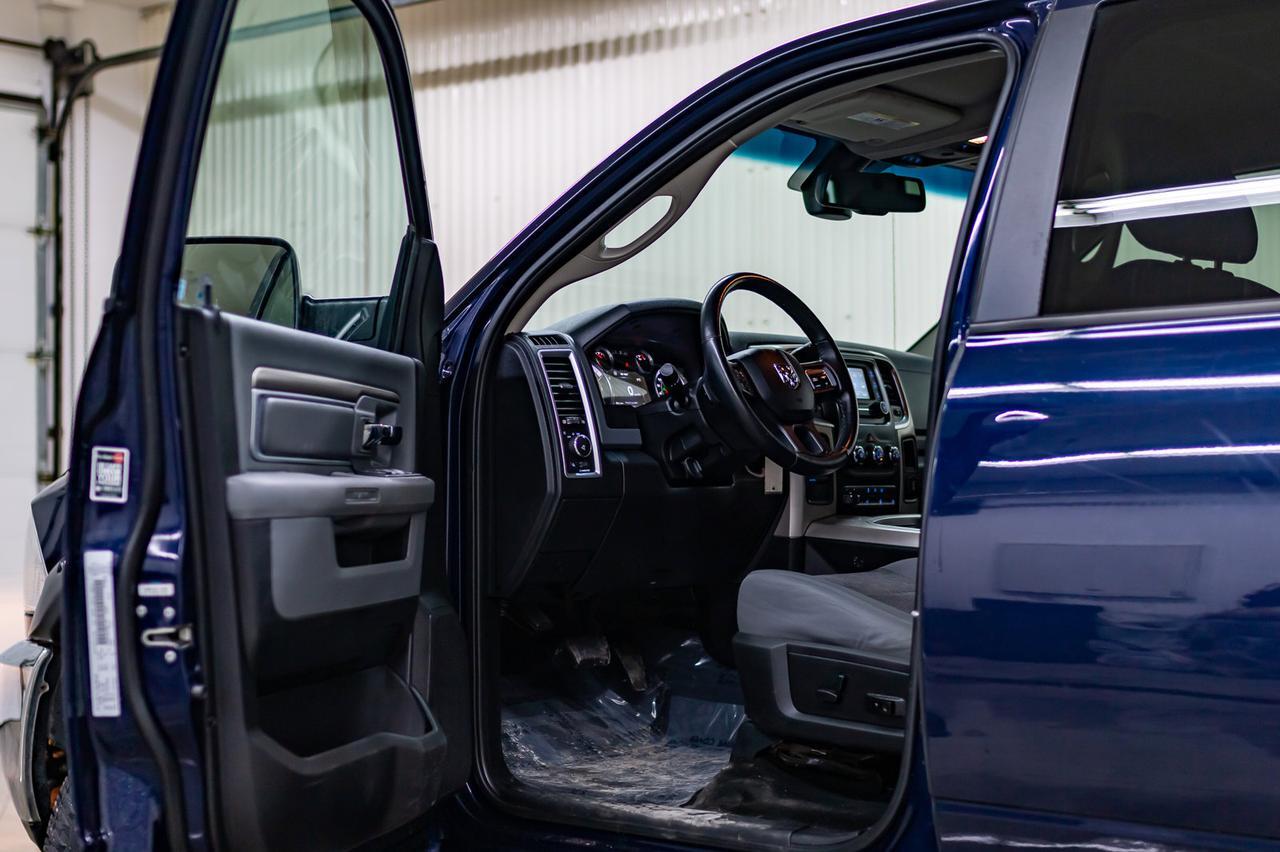 2016 Ram 3500 4x4 Crew Cab SLT Diesel Level Kit Red Deer AB