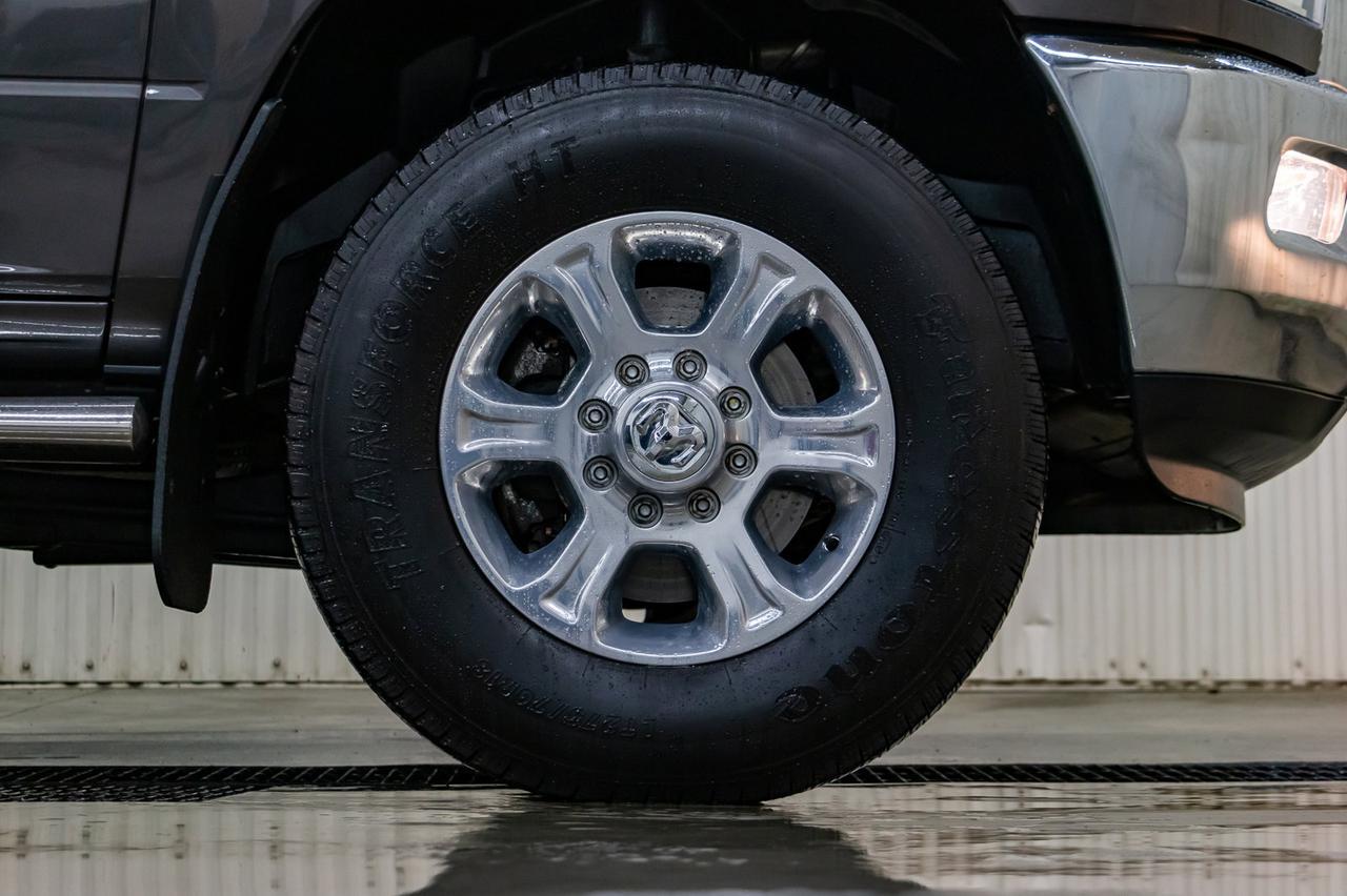 2016 Ram 3500 4x4 Crew Cab SLT Longbox Diesel AISIN Leather Red Deer AB