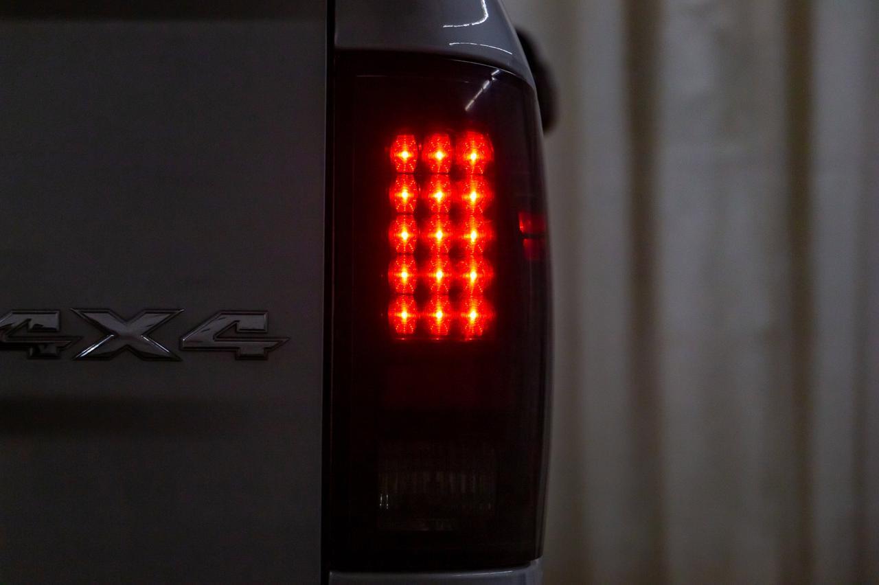 2016 Ram 3500 4x4 Crew Cab SLT Longbox Diesel Manual Red Deer AB