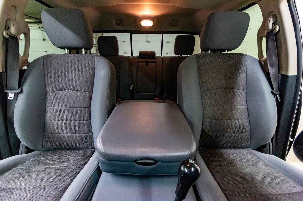 2016 Ram 3500 4x4 Crew Cab SLT Longbox Diesel Manual Red Deer AB