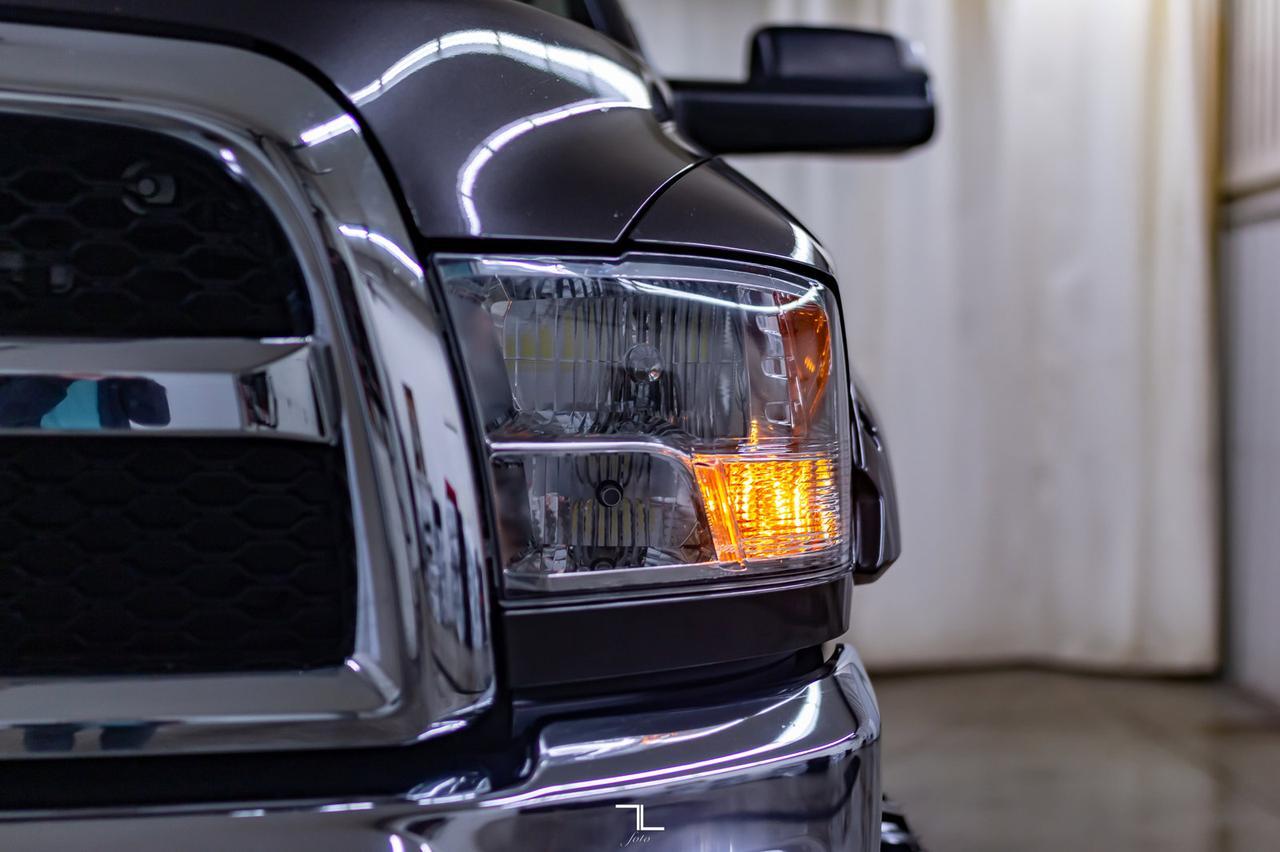 2016 Ram 3500 4x4 Crew Cab SLT Megatron Diesel 8" Lift Red Deer AB