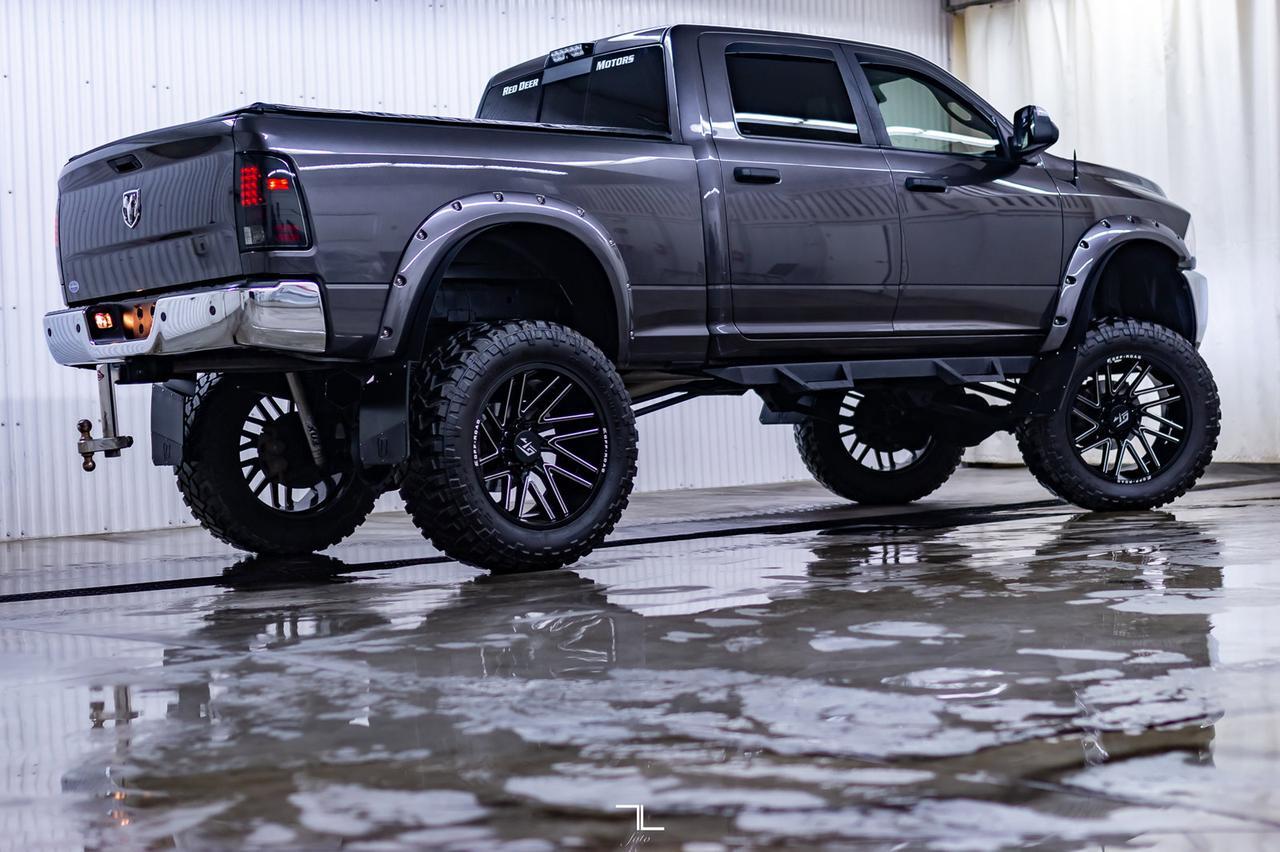 2016 Ram 3500 4x4 Crew Cab SLT Megatron Diesel 8" Lift Red Deer AB