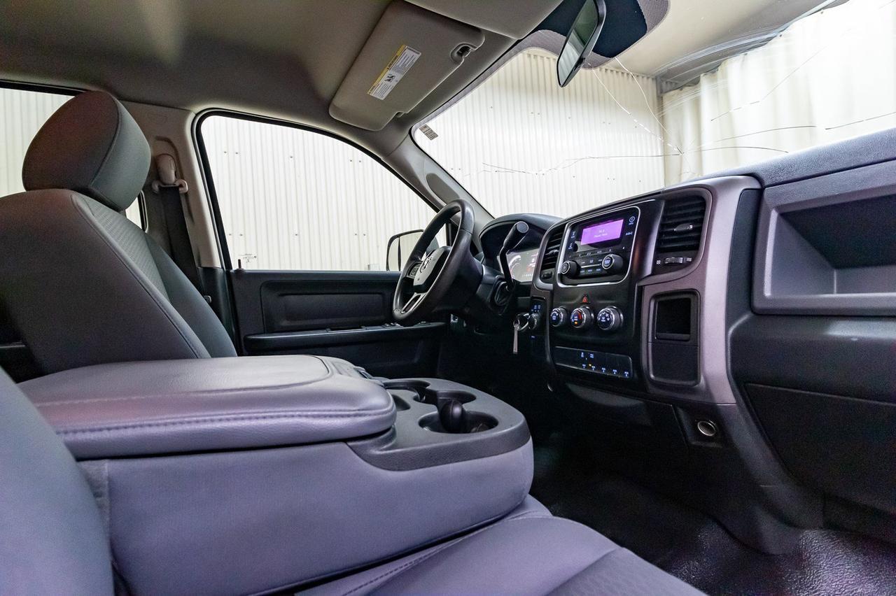 2016 Ram 3500 4x4 Crew Cab ST DRW Deck Red Deer AB