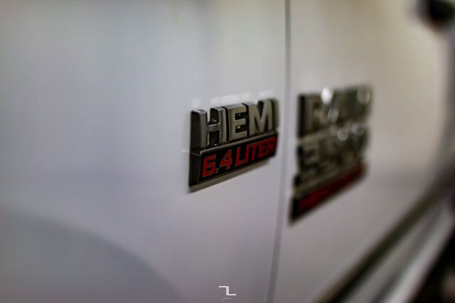 2016 Ram 3500 4x4 Crew Cab ST Deck HEMI Red Deer AB