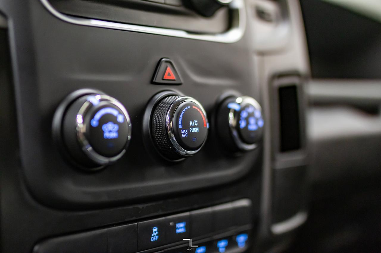 2016 Ram 3500 4x4 Crew Cab ST Deck HEMI Red Deer AB