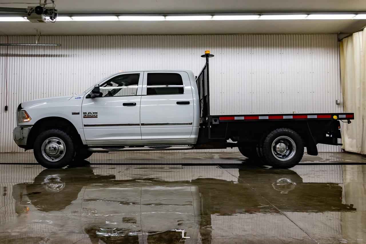 2016 Ram 3500 4x4 Crew Cab ST Deck HEMI Red Deer AB
