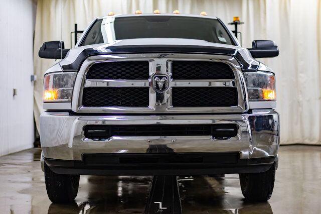 2016 Ram 3500 4x4 Crew Cab ST Deck HEMI Red Deer AB