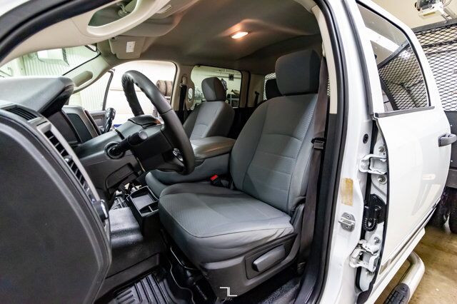 2016 Ram 3500 4x4 Crew Cab ST Deck HEMI Red Deer AB