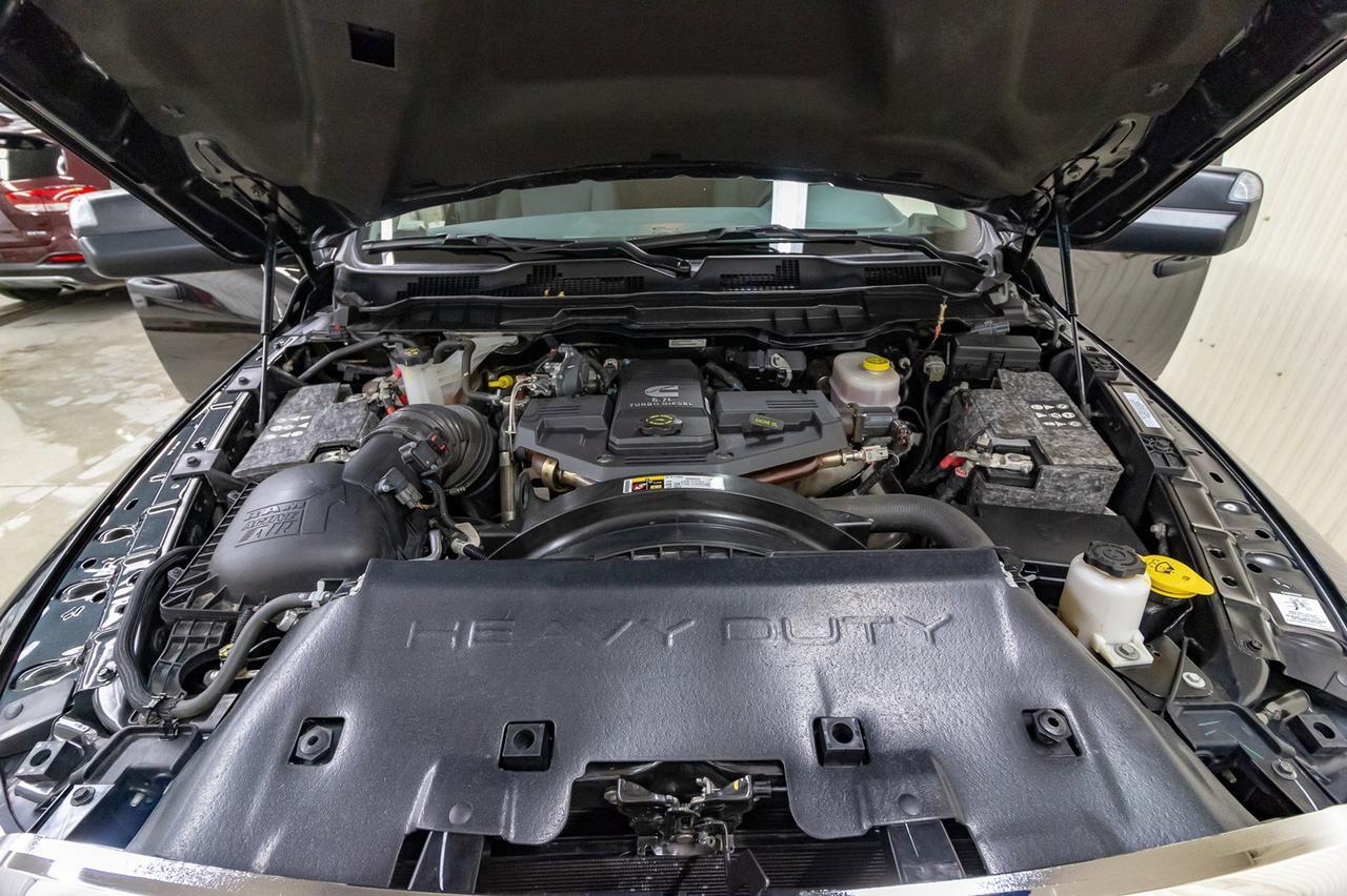 2016 Ram 3500 4x4 Crew Cab SXT Longbox Diesel Red Deer AB