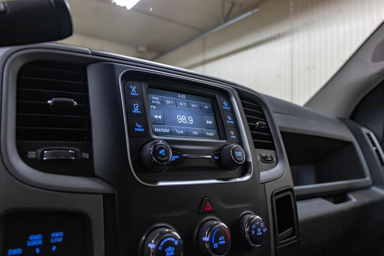 2016 Ram 3500 4x4 Crew Cab SXT Longbox Diesel Red Deer AB