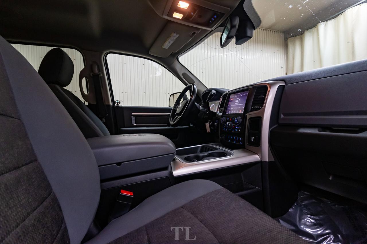 2016 Ram 3500 4x4 Mega Cab SLT Diesel AISIN Bcam Red Deer AB