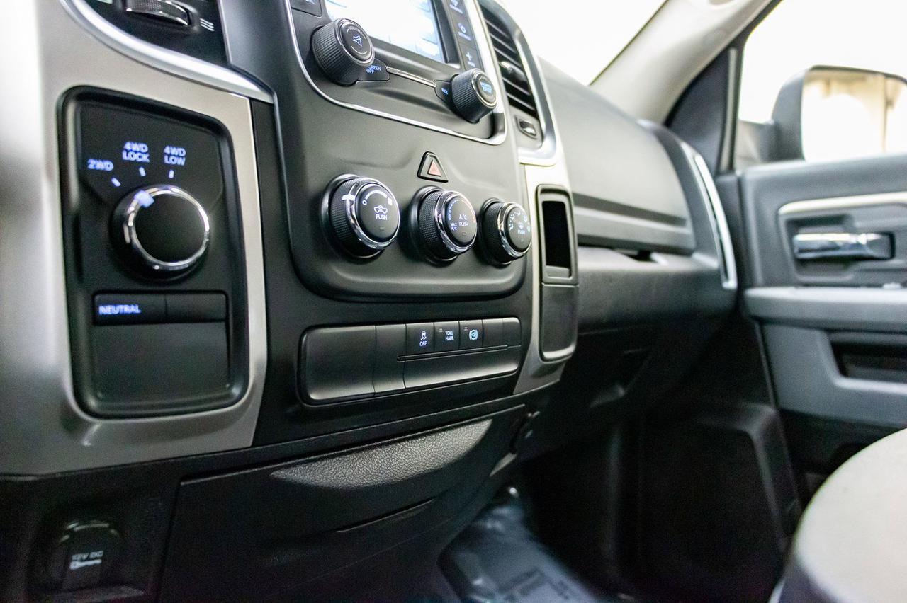 2016 Ram 3500 4x4 Reg Cab SLT Dually Diesel Red Deer AB