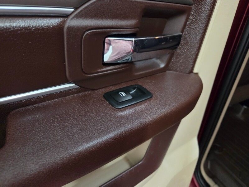 2016 Ram 3500 Big Horn Dually 4WD 6.7L Diesel Backup Camera Gooseneck Rear Air Bags FREE WARRANTY Arlington TX