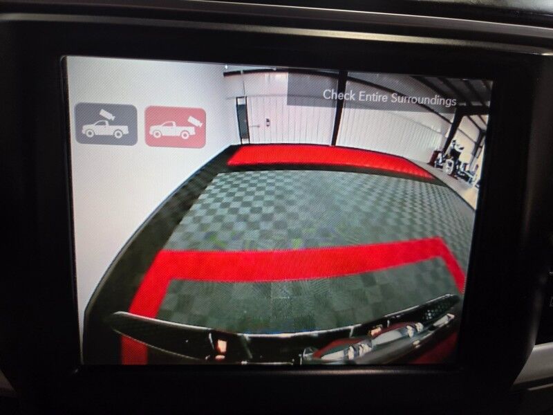 2016 Ram 3500 Big Horn Dually 4WD 6.7L Diesel Backup Camera Gooseneck Rear Air Bags FREE WARRANTY Arlington TX