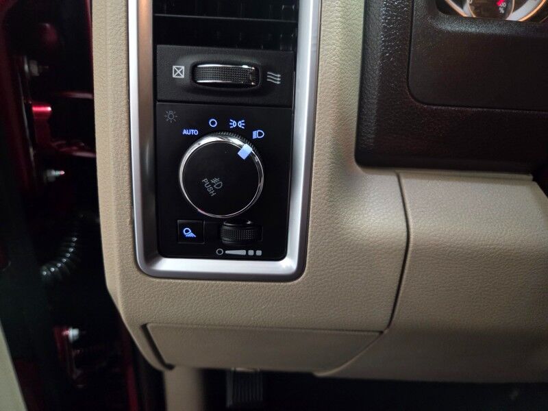 2016 Ram 3500 Big Horn Dually 4WD 6.7L Diesel Backup Camera Gooseneck Rear Air Bags FREE WARRANTY Arlington TX