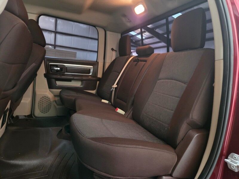 2016 Ram 3500 Big Horn Dually 4WD 6.7L Diesel Backup Camera Gooseneck Rear Air Bags FREE WARRANTY Arlington TX