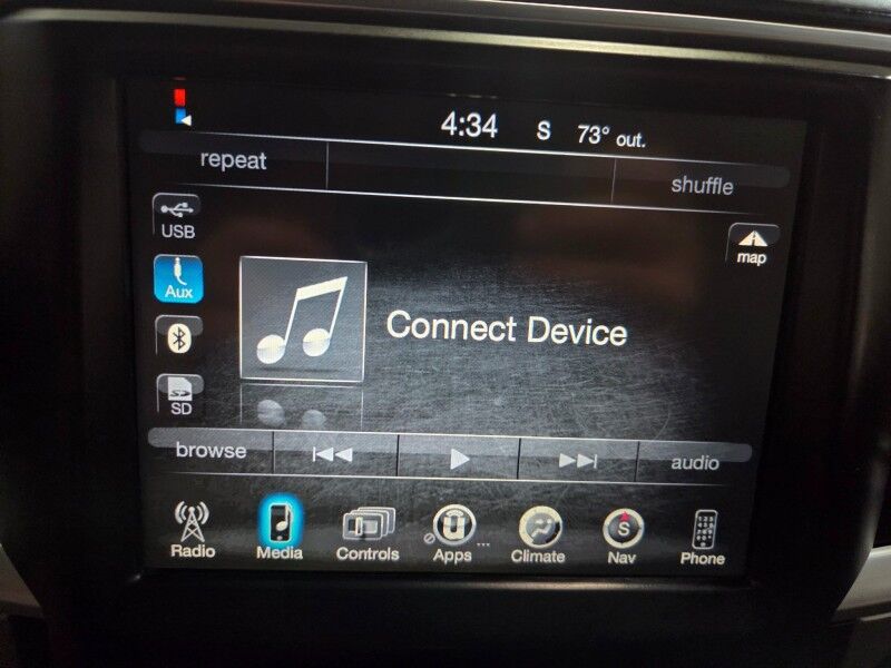 2016 Ram 3500 Big Horn Dually 4WD 6.7L Diesel Backup Camera Gooseneck Rear Air Bags FREE WARRANTY Arlington TX