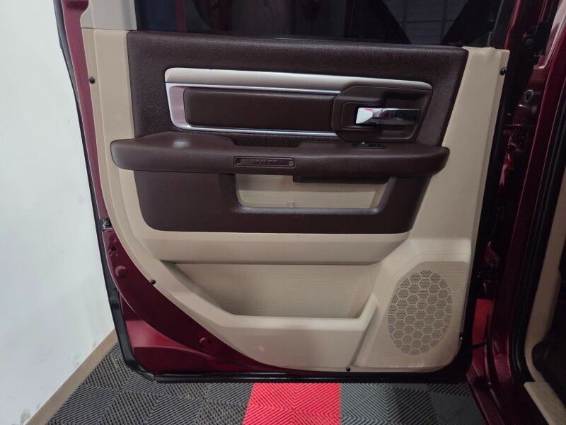 2016 Ram 3500 Big Horn Dually 4WD 6.7L Diesel Backup Camera Gooseneck Rear Air Bags FREE WARRANTY Arlington TX