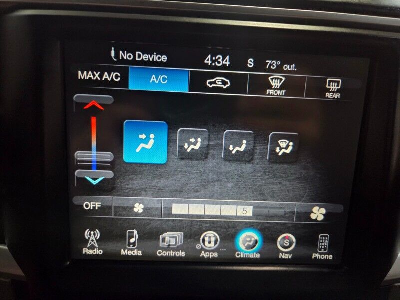 2016 Ram 3500 Big Horn Dually 4WD 6.7L Diesel Backup Camera Gooseneck Rear Air Bags FREE WARRANTY Arlington TX