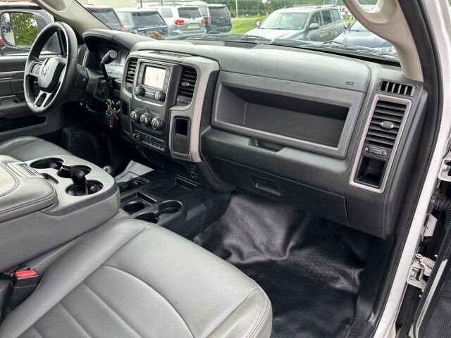2016 Ram 3500 DRW Tradesman 4x4 Stake Body w/ Liftgate Ashland VA