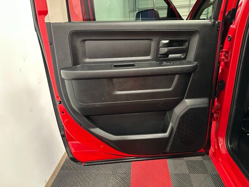 2016 Ram 3500 Flatbed 4WD Dually 6.7L Diesel AISIN Transmission FREE WARRANTY Call (682)587-6288 Arlington TX