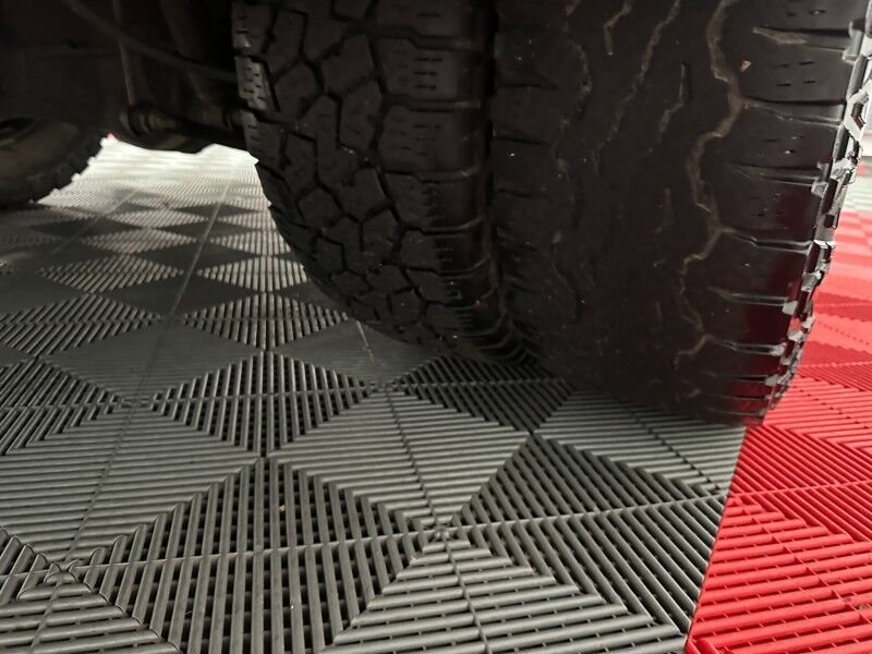 2016 Ram 3500 Flatbed 4WD Dually 6.7L Diesel AISIN Transmission FREE WARRANTY Call (682)587-6288 Arlington TX