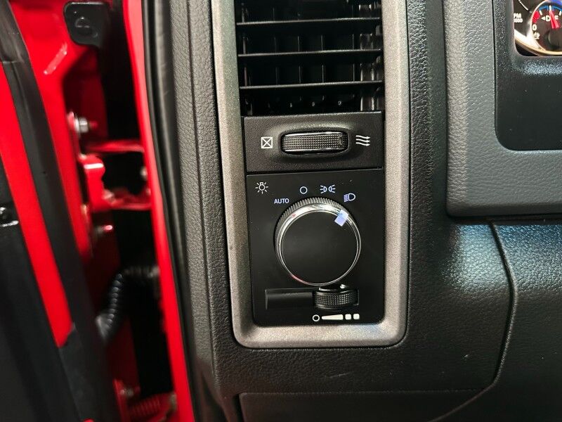 2016 Ram 3500 Flatbed 4WD Dually 6.7L Diesel AISIN Transmission FREE WARRANTY Arlington TX