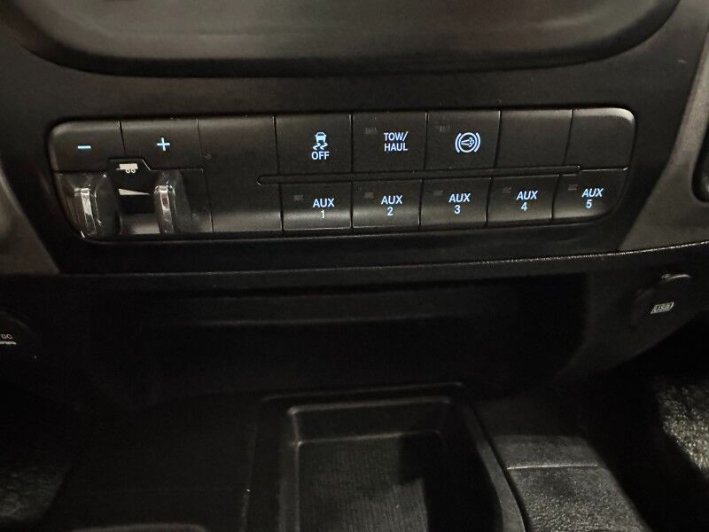 2016 Ram 3500 Flatbed 4WD Dually 6.7L Diesel AISIN Transmission FREE WARRANTY Arlington TX