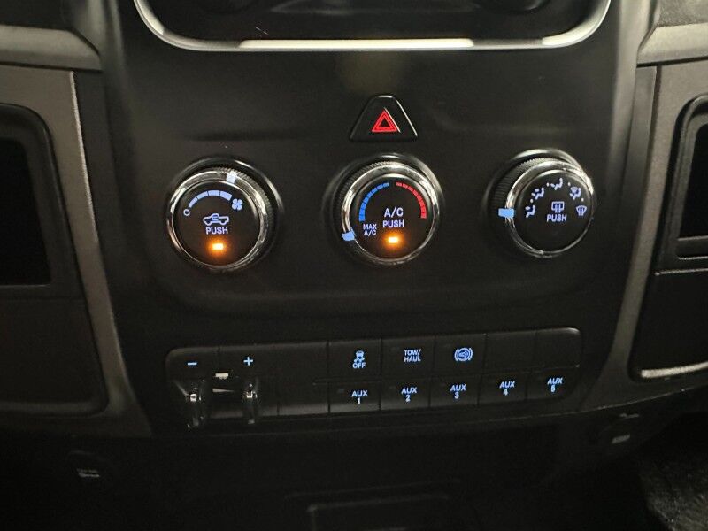 2016 Ram 3500 Flatbed 4WD Dually 6.7L Diesel AISIN Transmission FREE WARRANTY Arlington TX