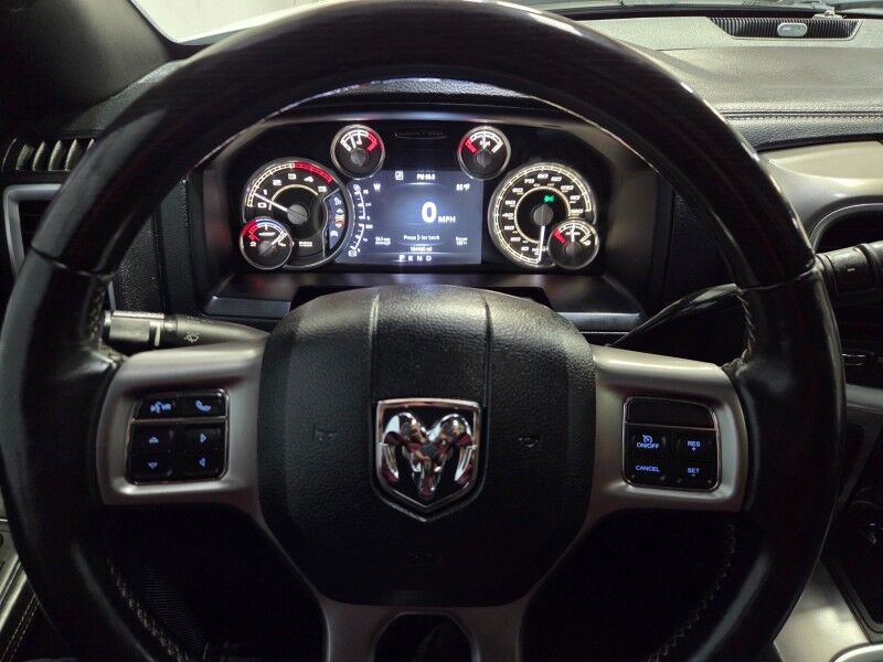 2016 Ram 3500 Limited Lifted Mega Cab 6.7L Diesel AISIN Camper Warn Winch FREE WARRANTY Arlington TX