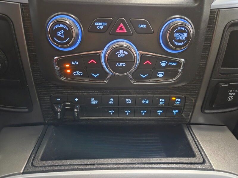 2016 Ram 3500 Limited Lifted Mega Cab 6.7L Diesel AISIN Camper Warn Winch FREE WARRANTY Arlington TX