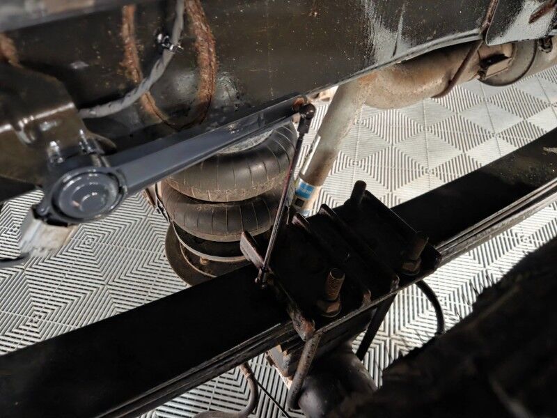 2016 Ram 3500 Limited Lifted Mega Cab 6.7L Diesel AISIN Camper Warn Winch FREE WARRANTY Arlington TX