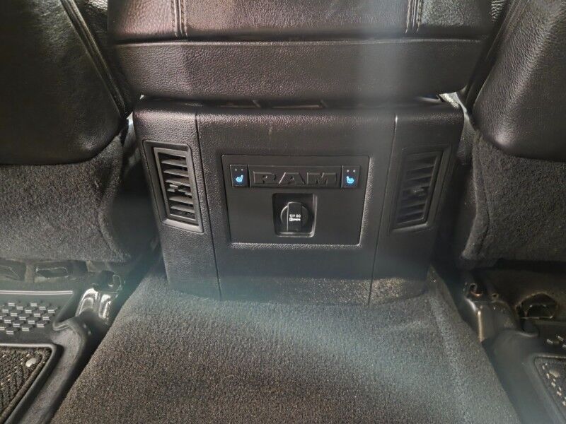 2016 Ram 3500 Limited Lifted Mega Cab 6.7L Diesel AISIN Camper Warn Winch FREE WARRANTY Arlington TX