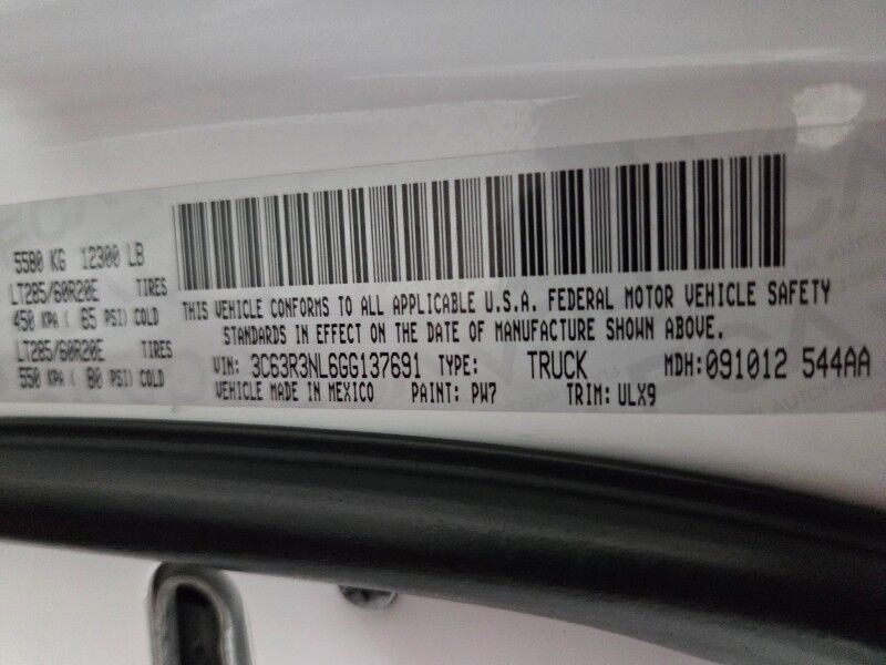 2016 Ram 3500 Limited Lifted Mega Cab 6.7L Diesel AISIN Camper Warn Winch FREE WARRANTY Arlington TX