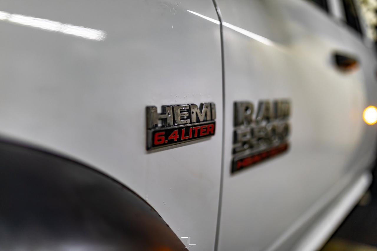 2016 Ram 5500 4x4 Crew Cab ST Dually Deck HEMI Red Deer AB