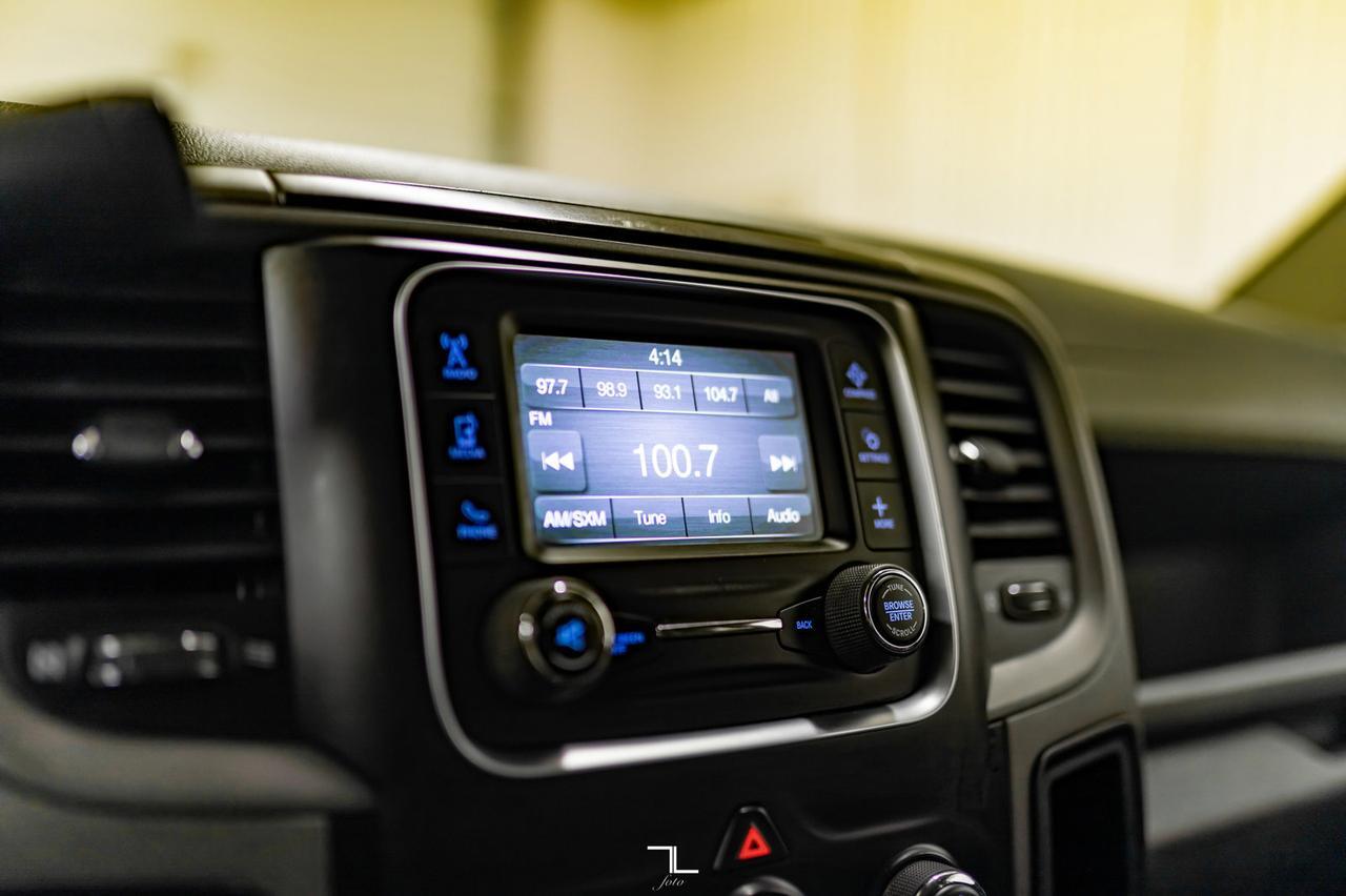 2016 Ram 5500 4x4 Crew Cab ST Dually Deck HEMI Red Deer AB