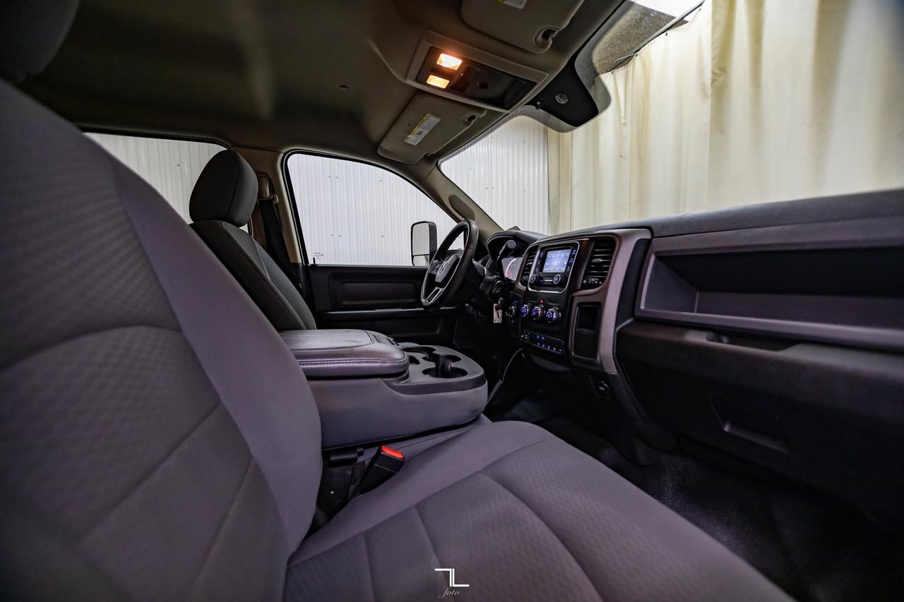 2016 Ram 5500 4x4 Crew Cab ST Dually Deck HEMI Red Deer AB