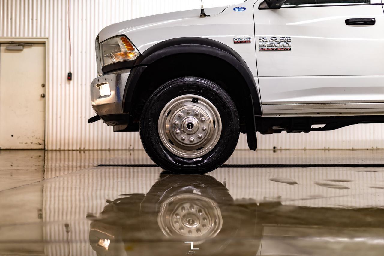 2016 Ram 5500 4x4 Crew Cab ST Dually Deck HEMI Red Deer AB