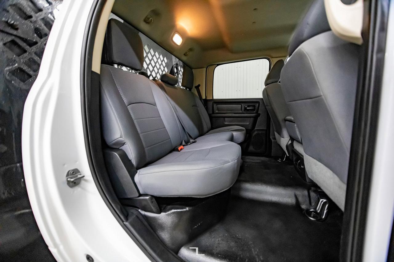 2016 Ram 5500 4x4 Crew Cab ST Dually Deck HEMI Red Deer AB