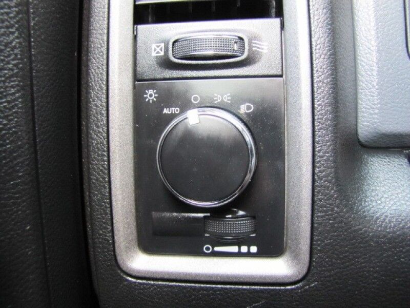 2016 Ram 5500 Diesel Bucket Truck Tradesman Collinsville OK