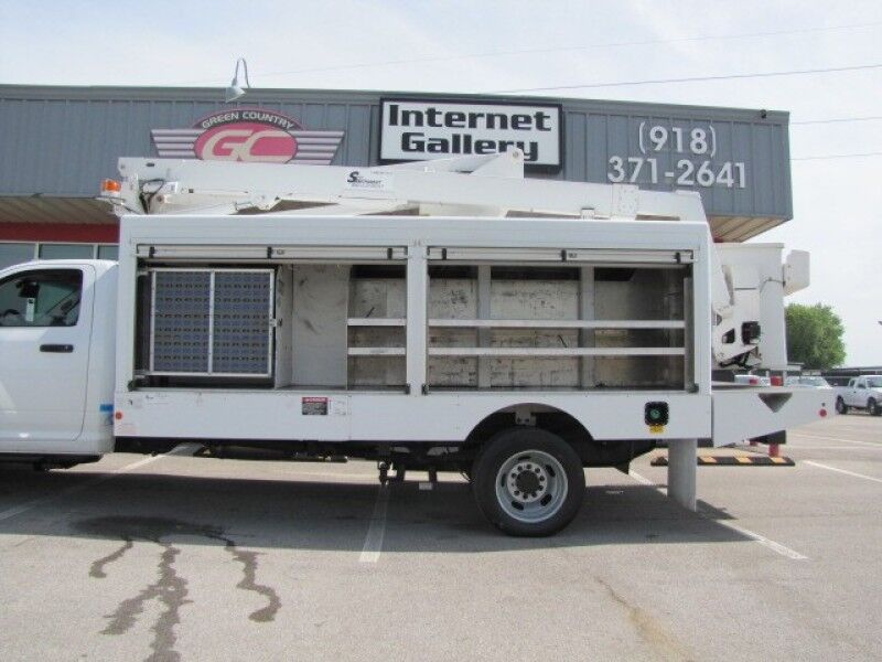 2016 Ram 5500 Diesel Bucket Truck Tradesman Collinsville OK