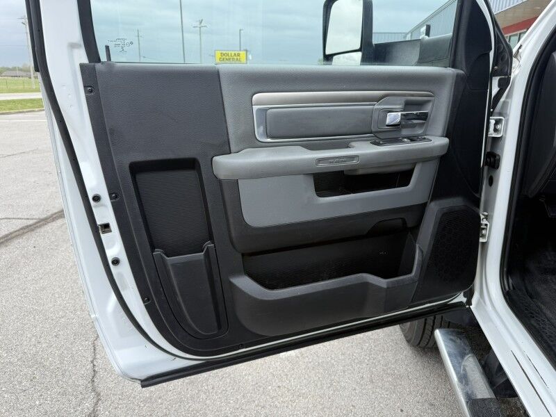 2016 Ram 5500 Diesel Utility 64k mi's Tradesman Collinsville OK