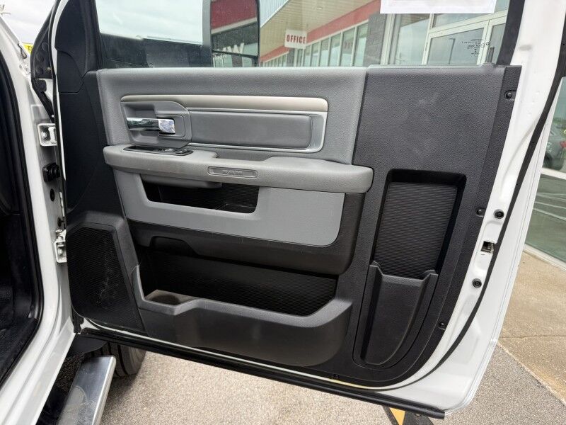 2016 Ram 5500 Diesel Utility 64k mi's Tradesman Collinsville OK